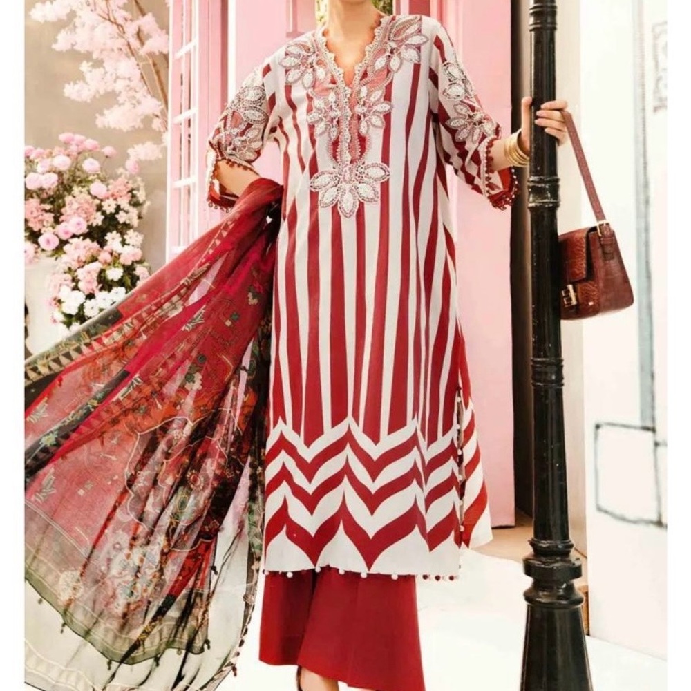 3 pcs embroidered lawn dress